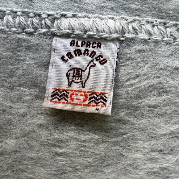 Alpaca Camargo Scarf Solid Light4Gray Rectangle 9" x  75" New Made in Peru - Picture 4 of 5